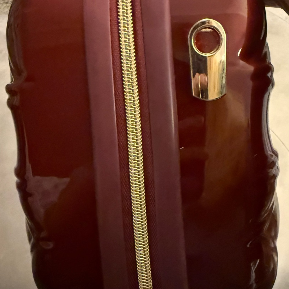 Marcy McKenna Hard Sided Case - Picture 6 of 13